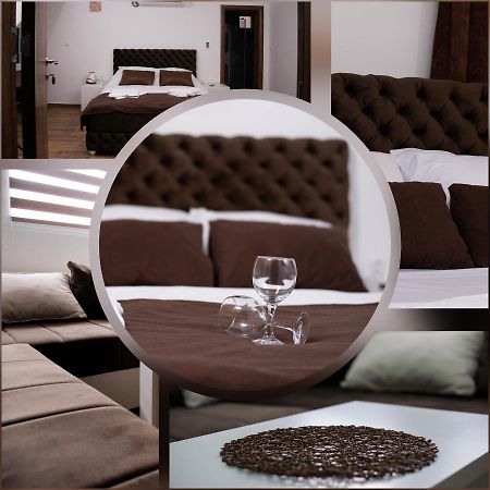 Sobe I Apartmani Casa Mia Pecinci Luaran gambar