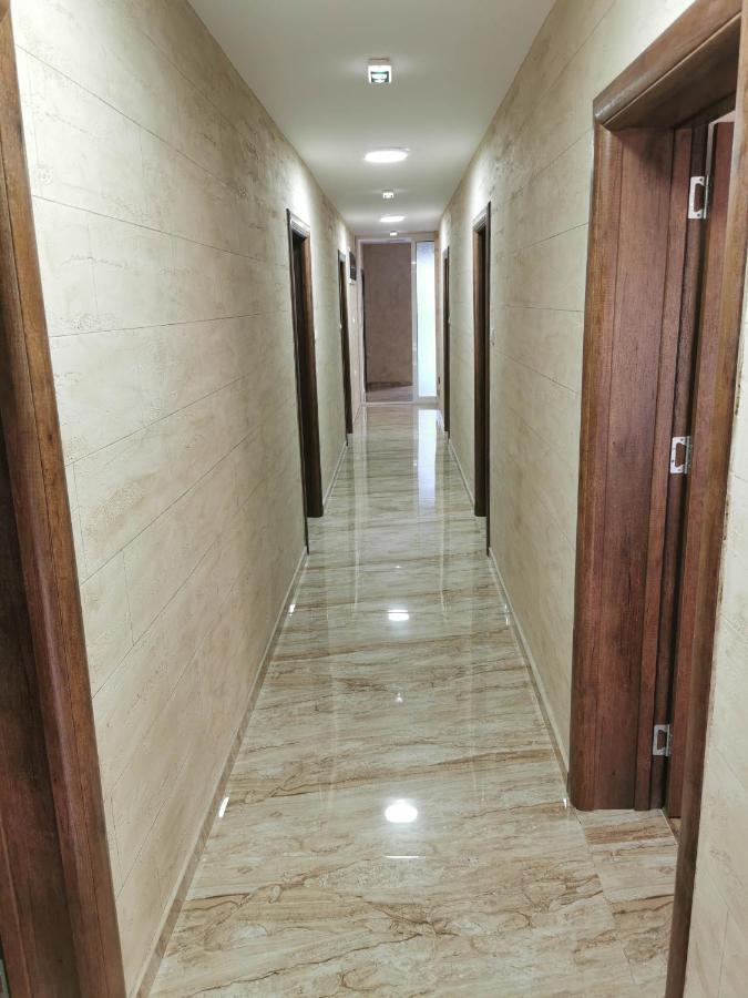 Sobe I Apartmani Casa Mia Pecinci Luaran gambar