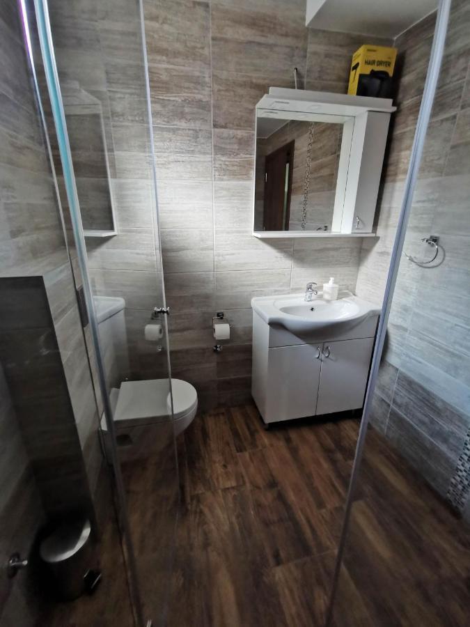Sobe I Apartmani Casa Mia Pecinci Luaran gambar