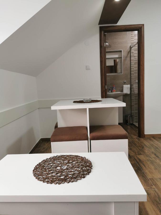 Sobe I Apartmani Casa Mia Pecinci Luaran gambar